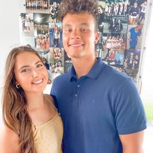 Meet your Posher, Logan